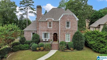 2009 KNOLLWOOD PLACE