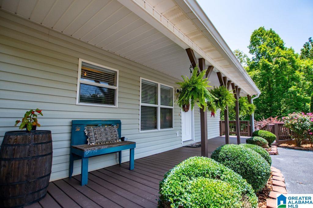 Image 3: FRONT PORCH