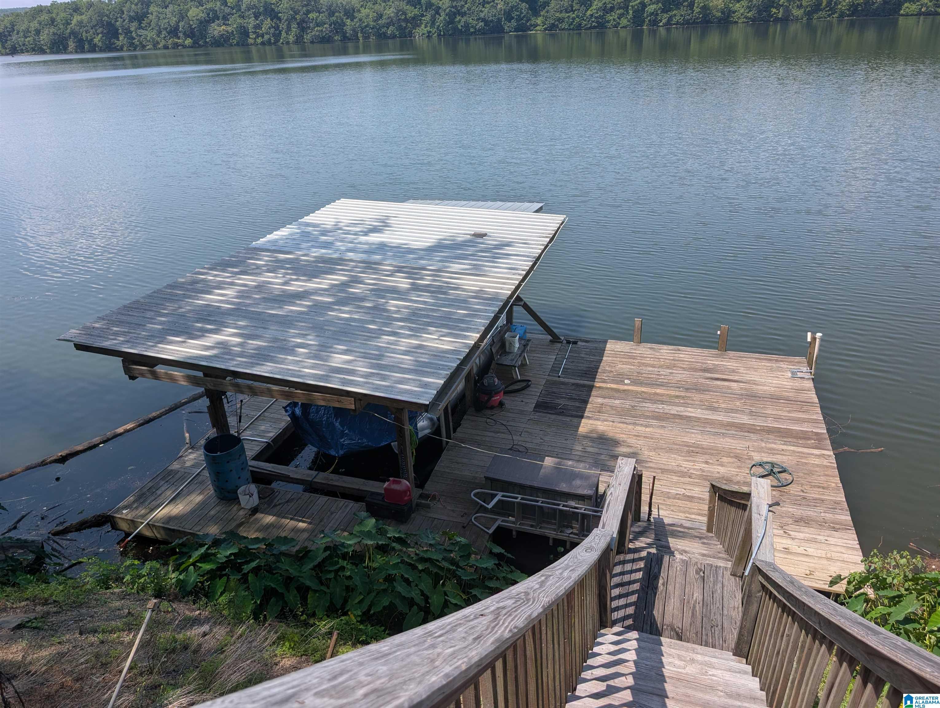 Image 3: Dock