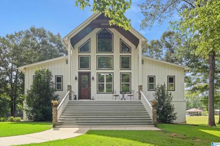 2442 HEBB ROAD