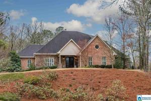 938 LAKE FOREST CIR