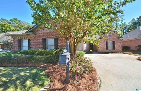 417 N LAKE ROAD