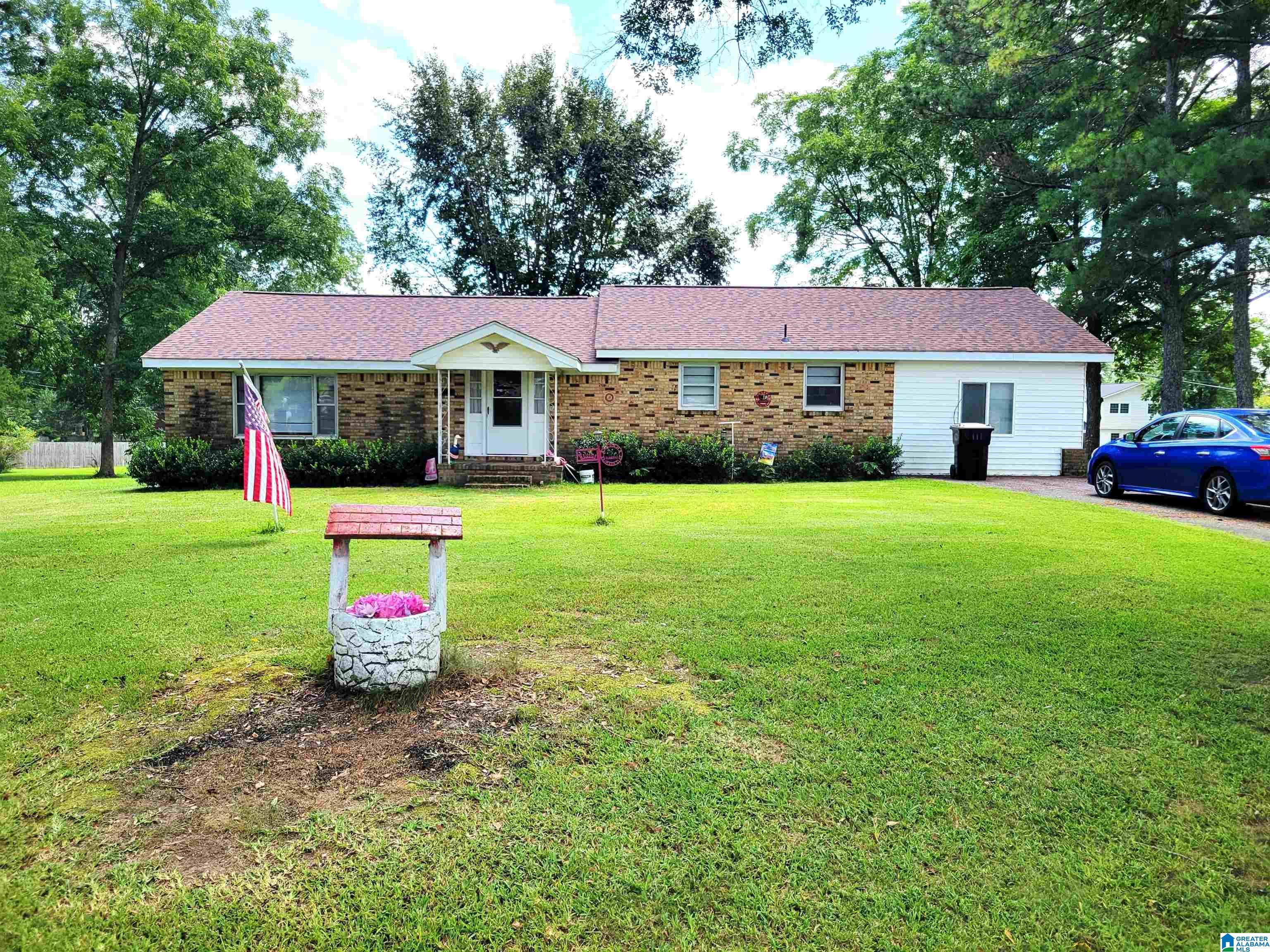 Image 1: Front of Home