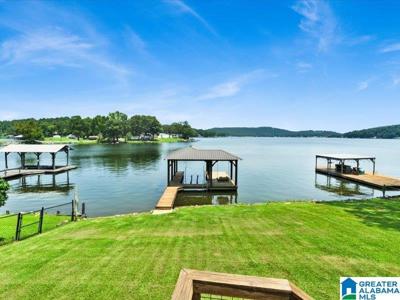1496 RIVERCREST DRIVE