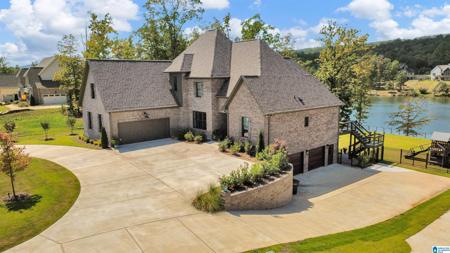311 SOUTHLEDGE PLACE