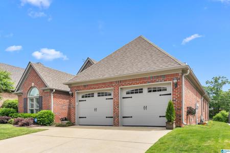 5246 CREEKSIDE LOOP