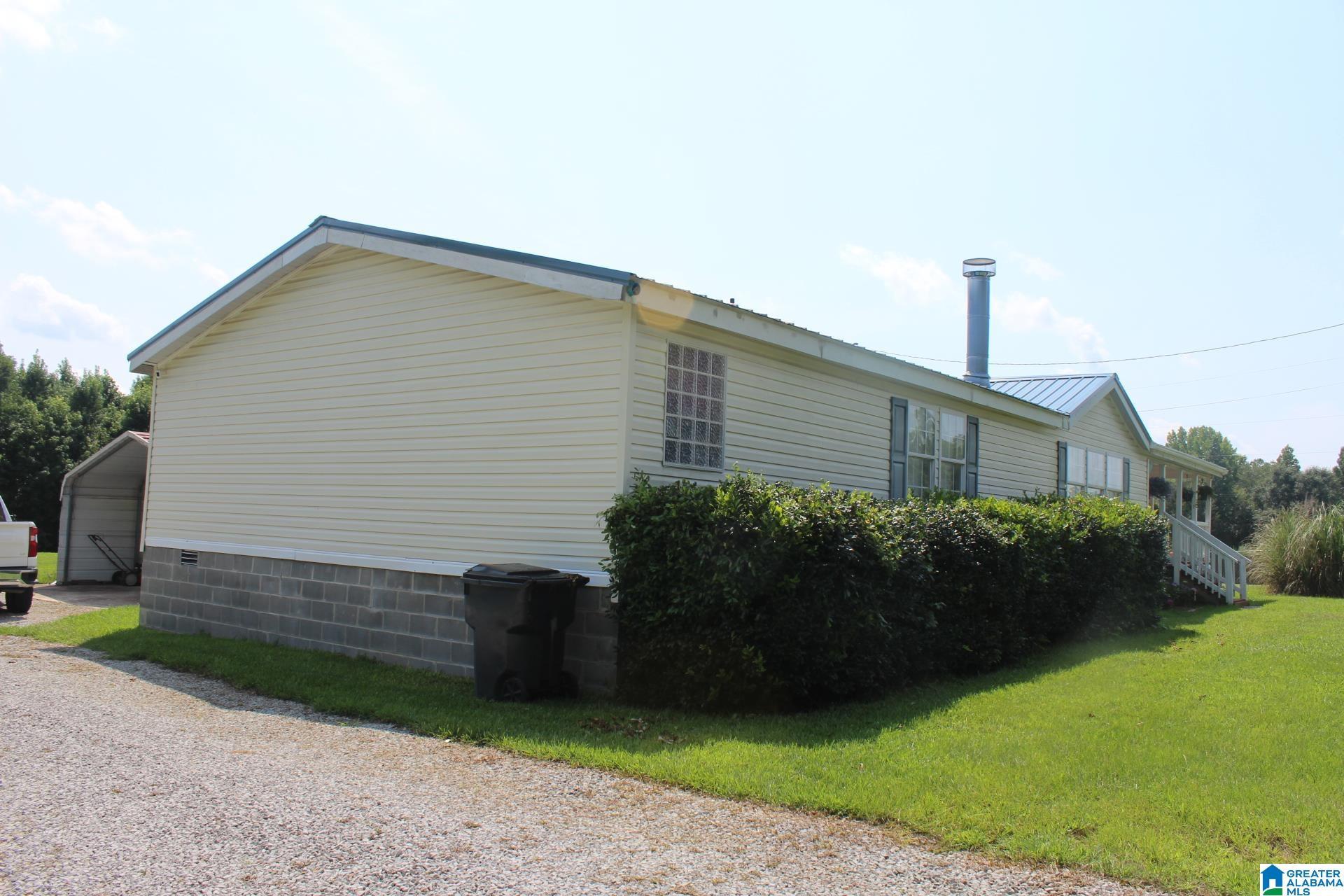 Image 3: Side Of Structure