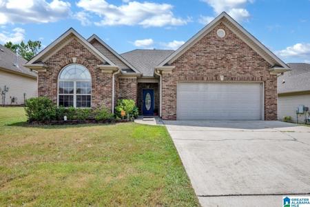 592 WATERFORD LANE