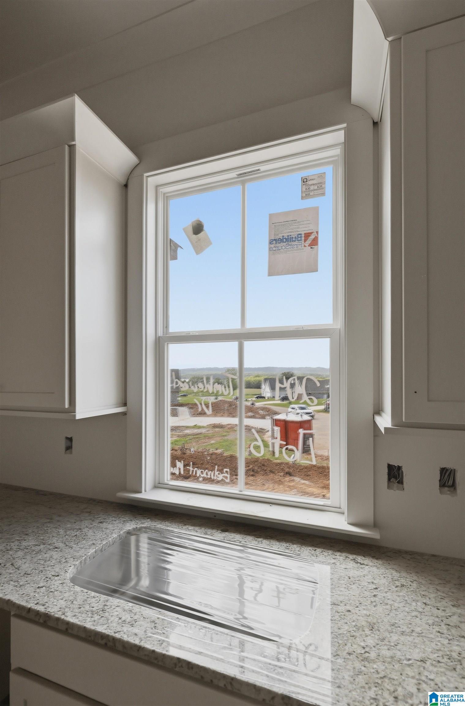 Image 3: Kitchen