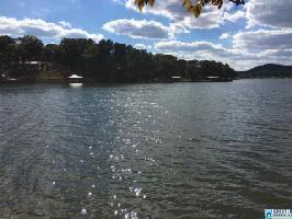 LAKEFRONT DR