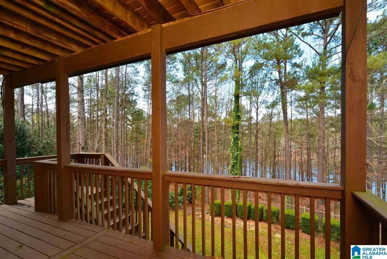 Image 4: Deck