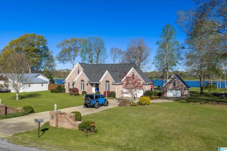 370 JAKE DRIVE