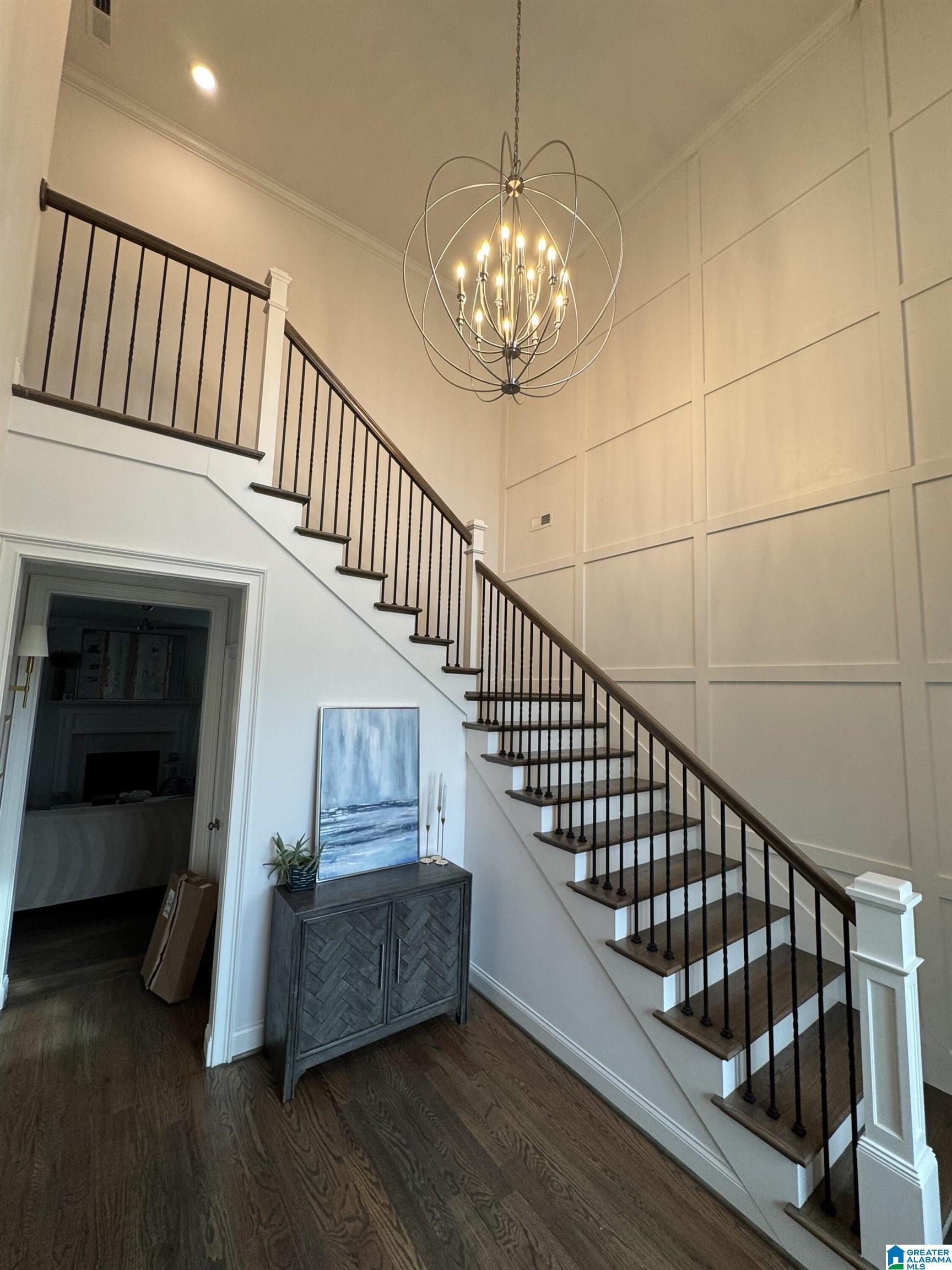 Image 4: Stairs