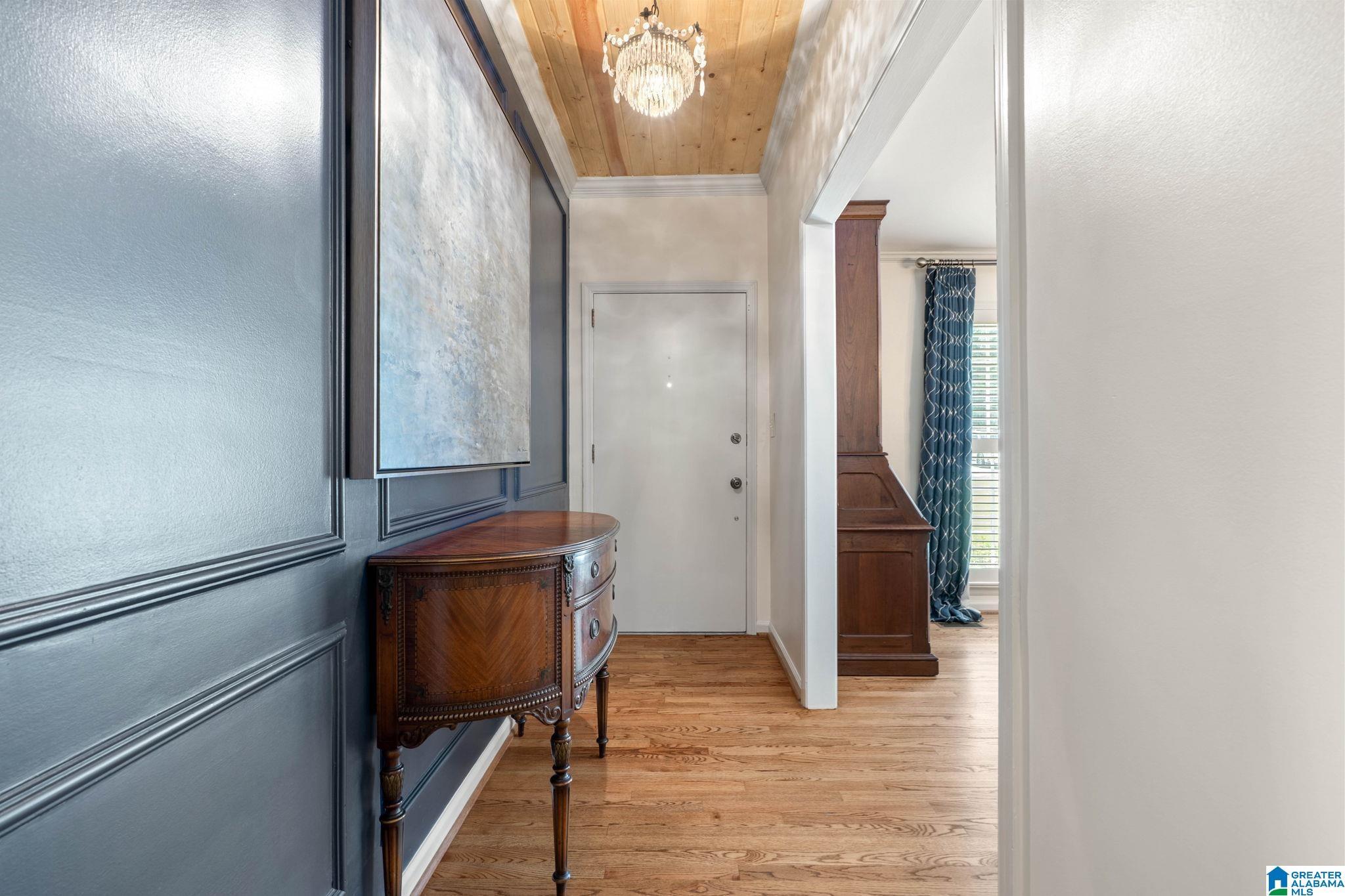 Image 2: Entrance Foyer
