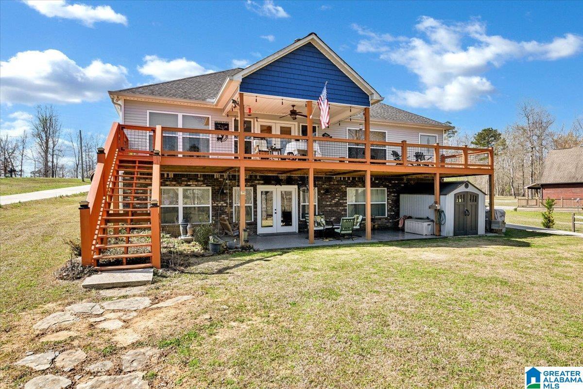 Image 2: Back Of Home