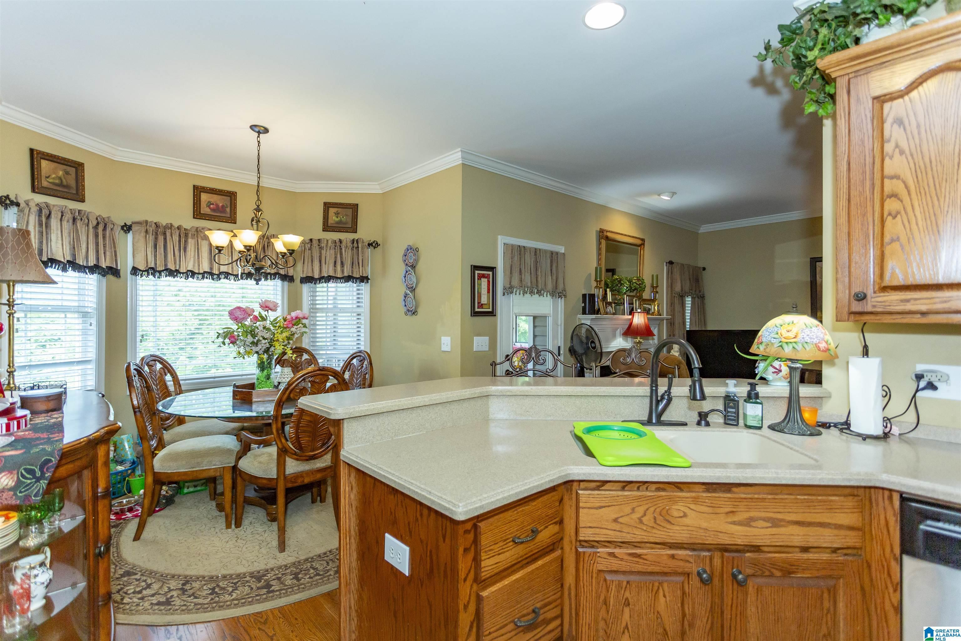 Image 3: Kitchen