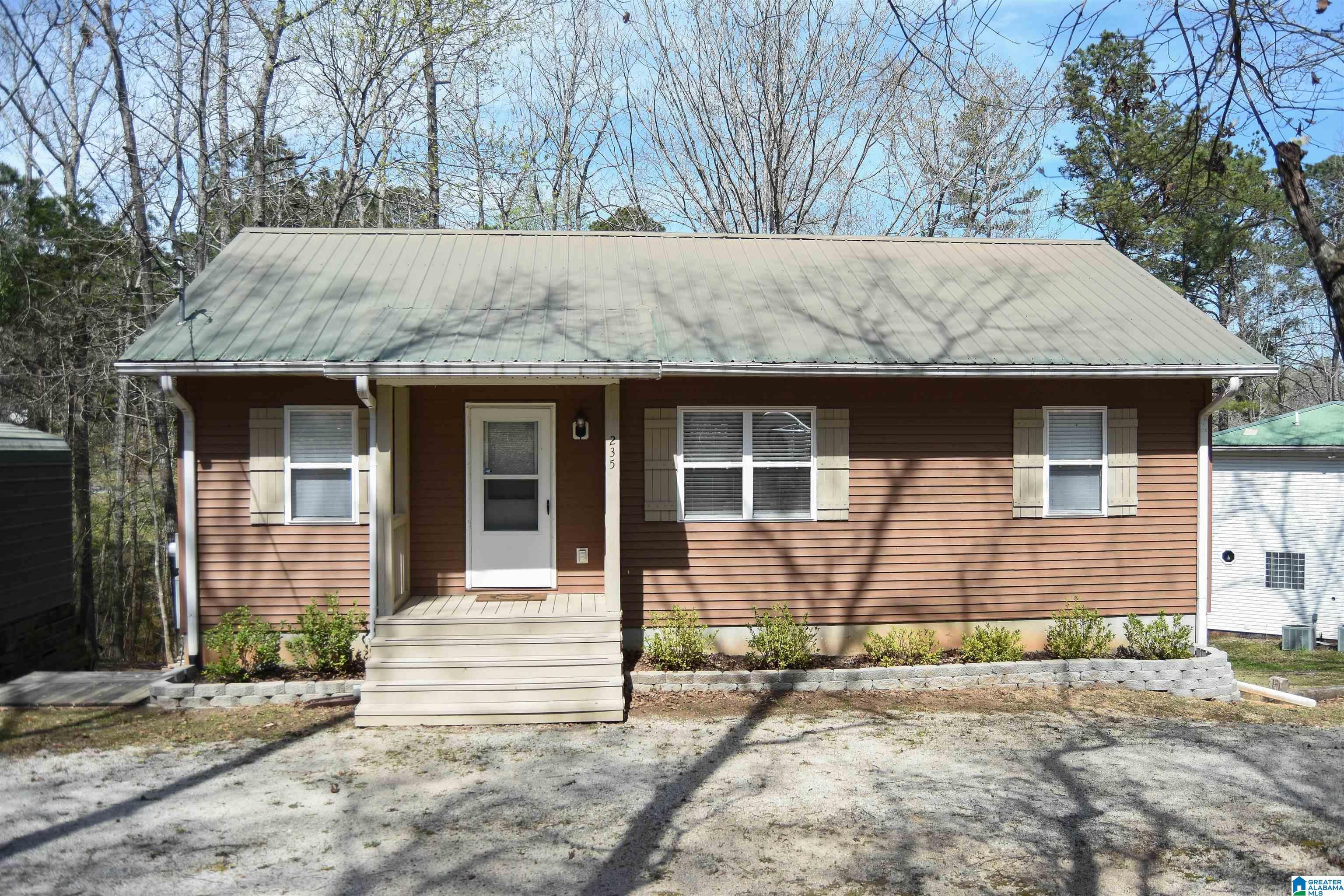 Image 1: Front Of Structure