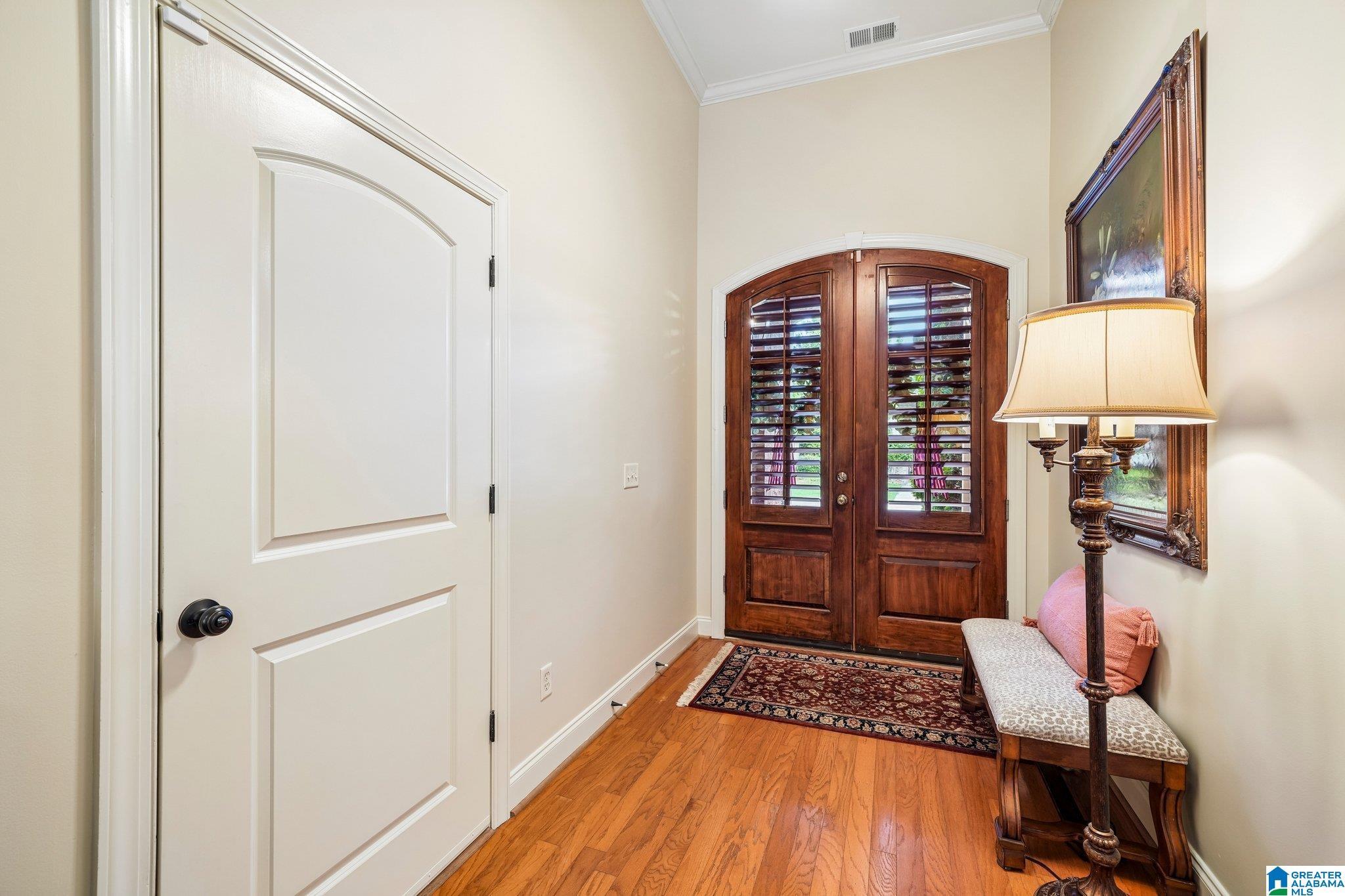 Image 3: Entrance Foyer