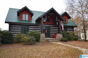 220 AMANDA DRIVE