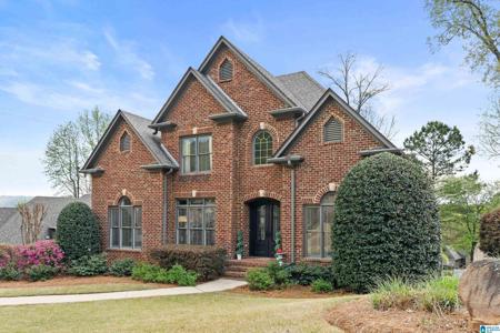 2066 KNOLLWOOD PLACE