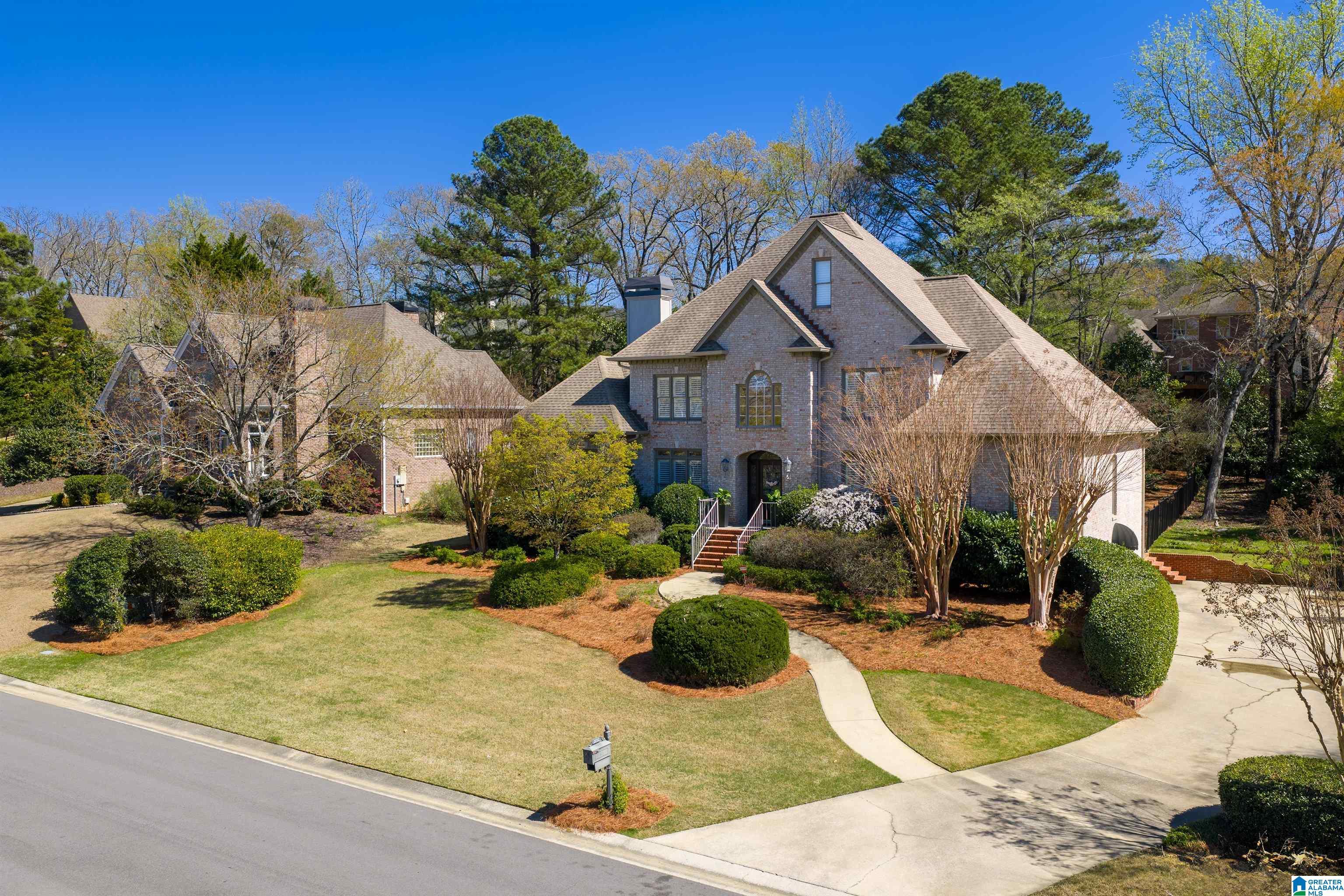 Image 2: Front Of Structure