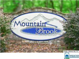 8 MOUNTAIN BROOK DR