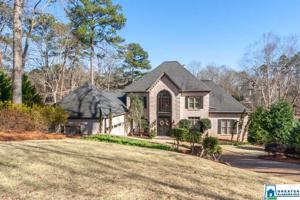 2001 LAKESIDE LN