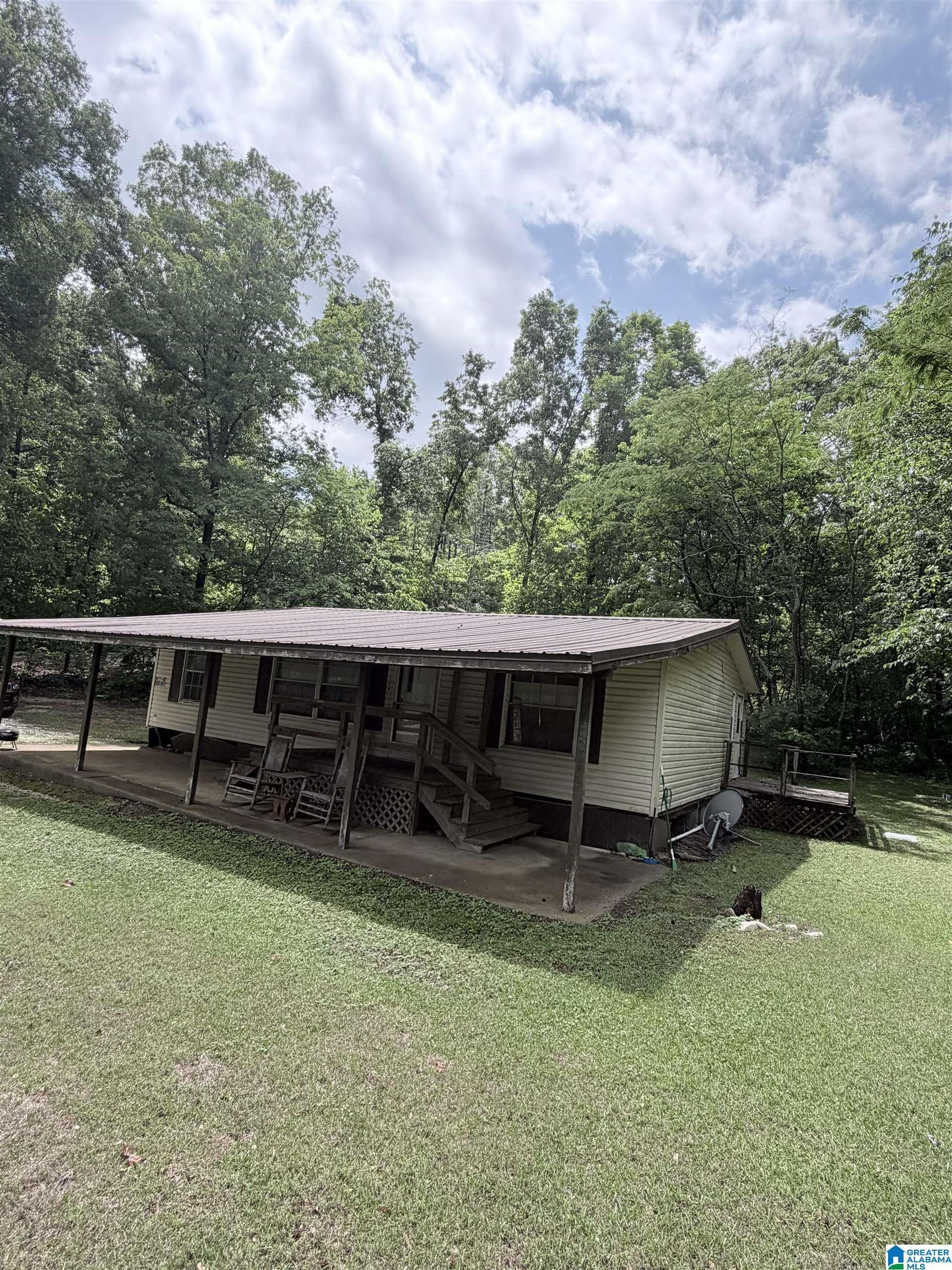Image 2: Front Of Structure