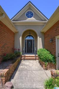 932 COVE CIRCLE