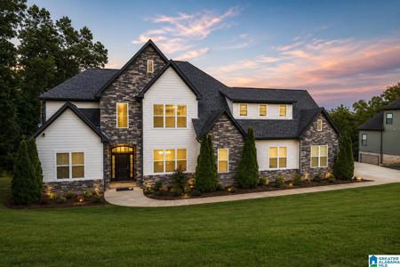 733 LAKEVIEW CREST DRIVE