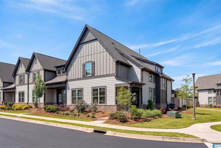 3463 FELDSPAR CIRCLE
