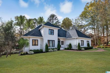 1183 COUNTRY CLUB CIRCLE