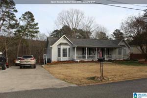 8805 CREEKWOOD CIRCLE