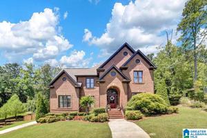 7024 SHADY OAKS LANE
