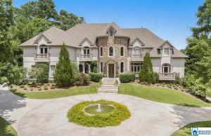 2117 CHRISTINA COVE