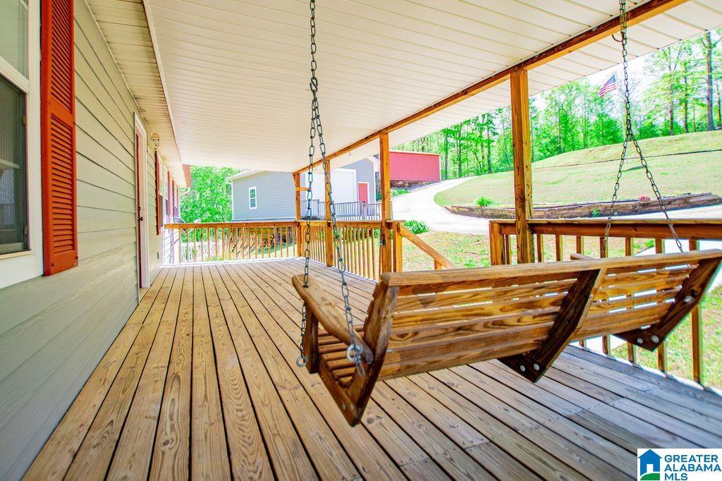 Image 3: COVERED FRONT PORCH