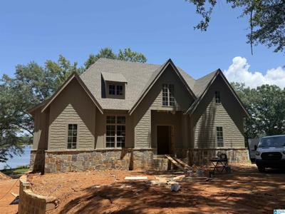 105 RIVERCREST LANE
