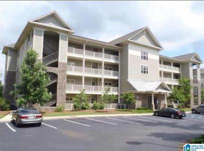 475 RIVER FOREST LANE