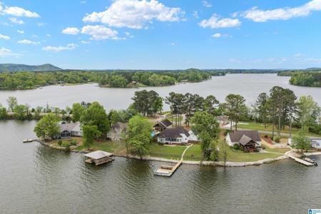 1249 CEDAR CREEK ROAD