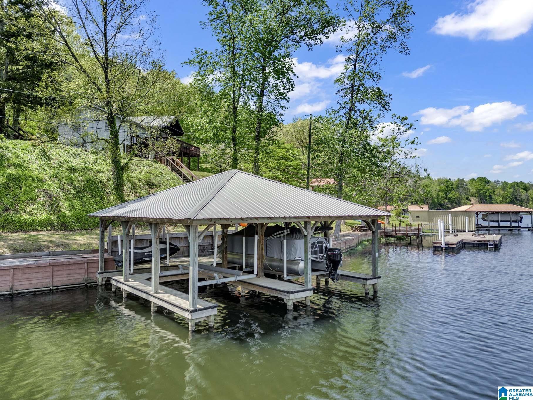 Image 3: Dock