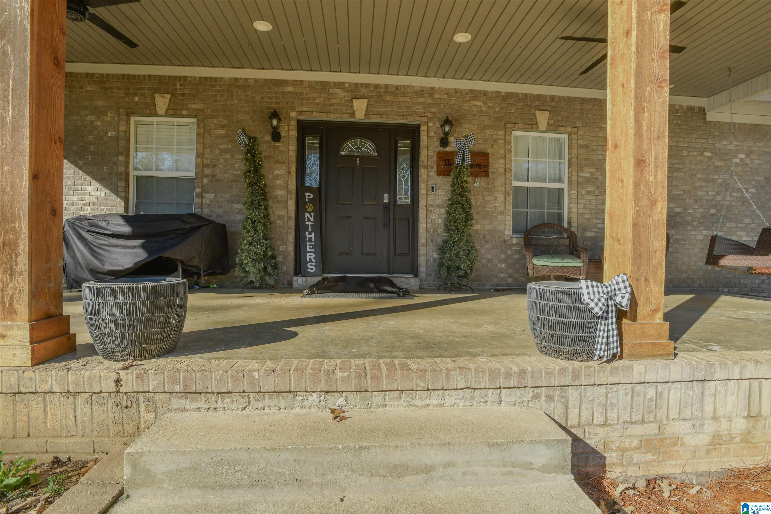 Image 2: Entry