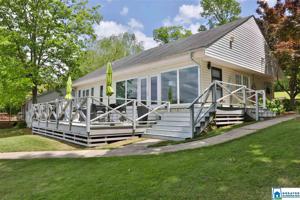 1144 LAKESHORE DR
