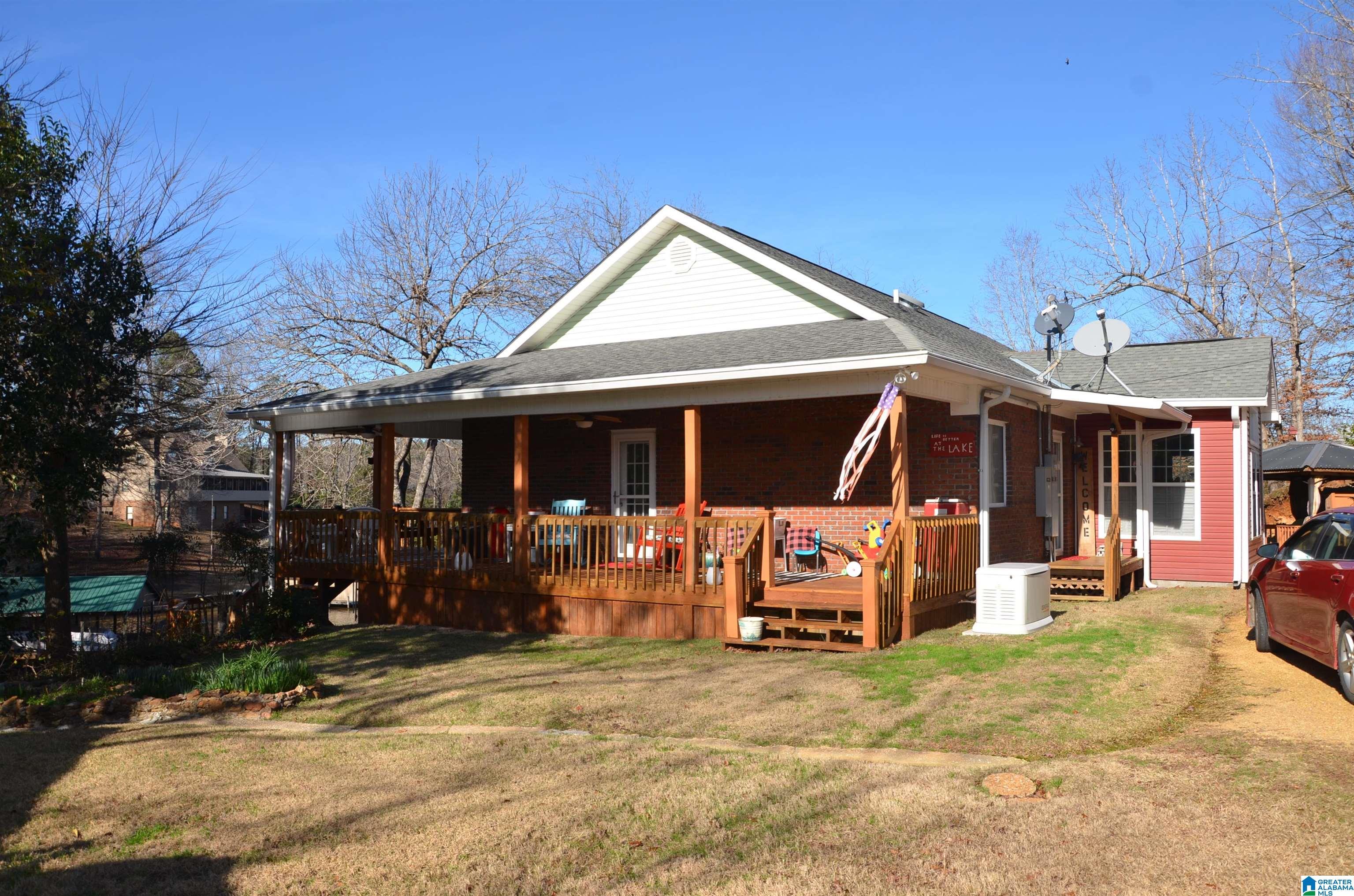 Image 1: Exterior from driveway