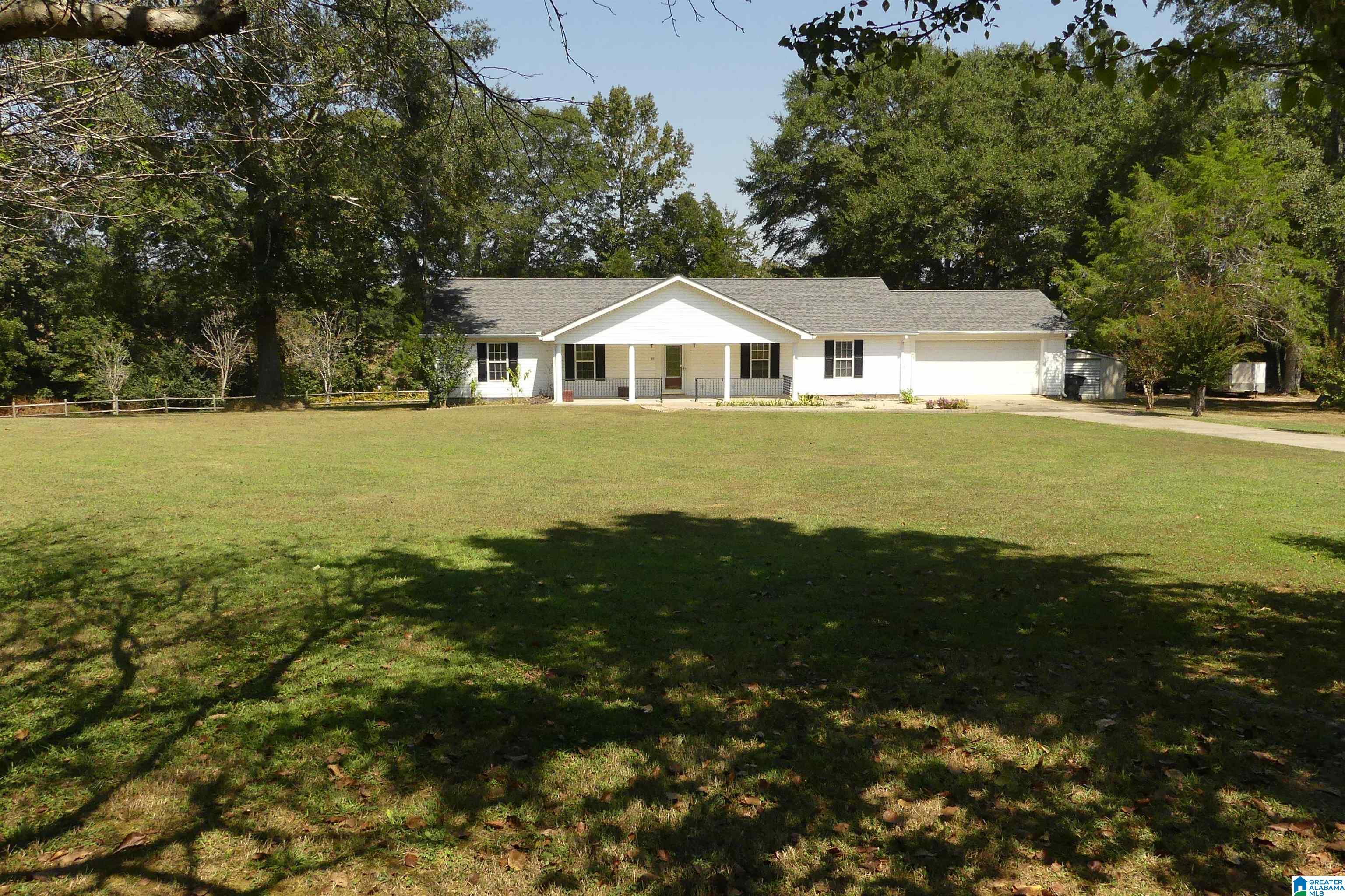 Image 2: NICE FLAT LOT, 1.38 ACRES