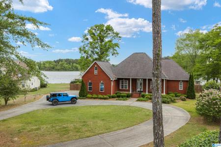 1249 CEDAR CREEK ROAD