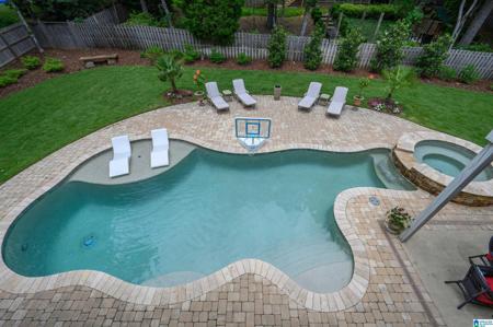 8237 CASTLEHILL ROAD