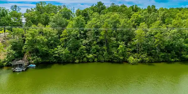 7.76 acres COUNTY ROAD 2564