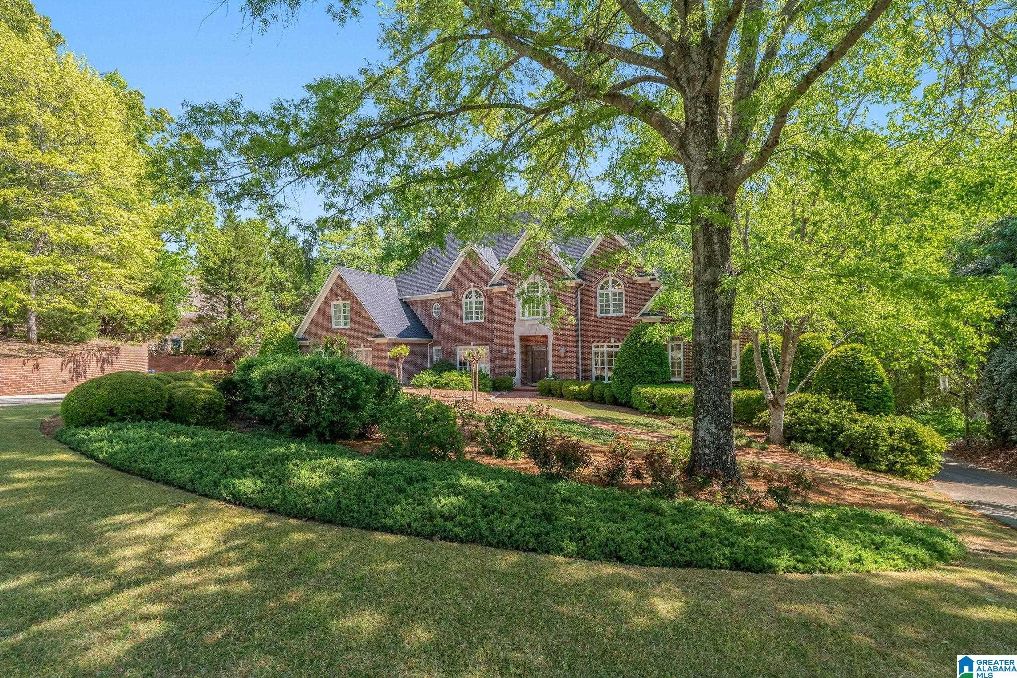 Image 2: Front Of Structure