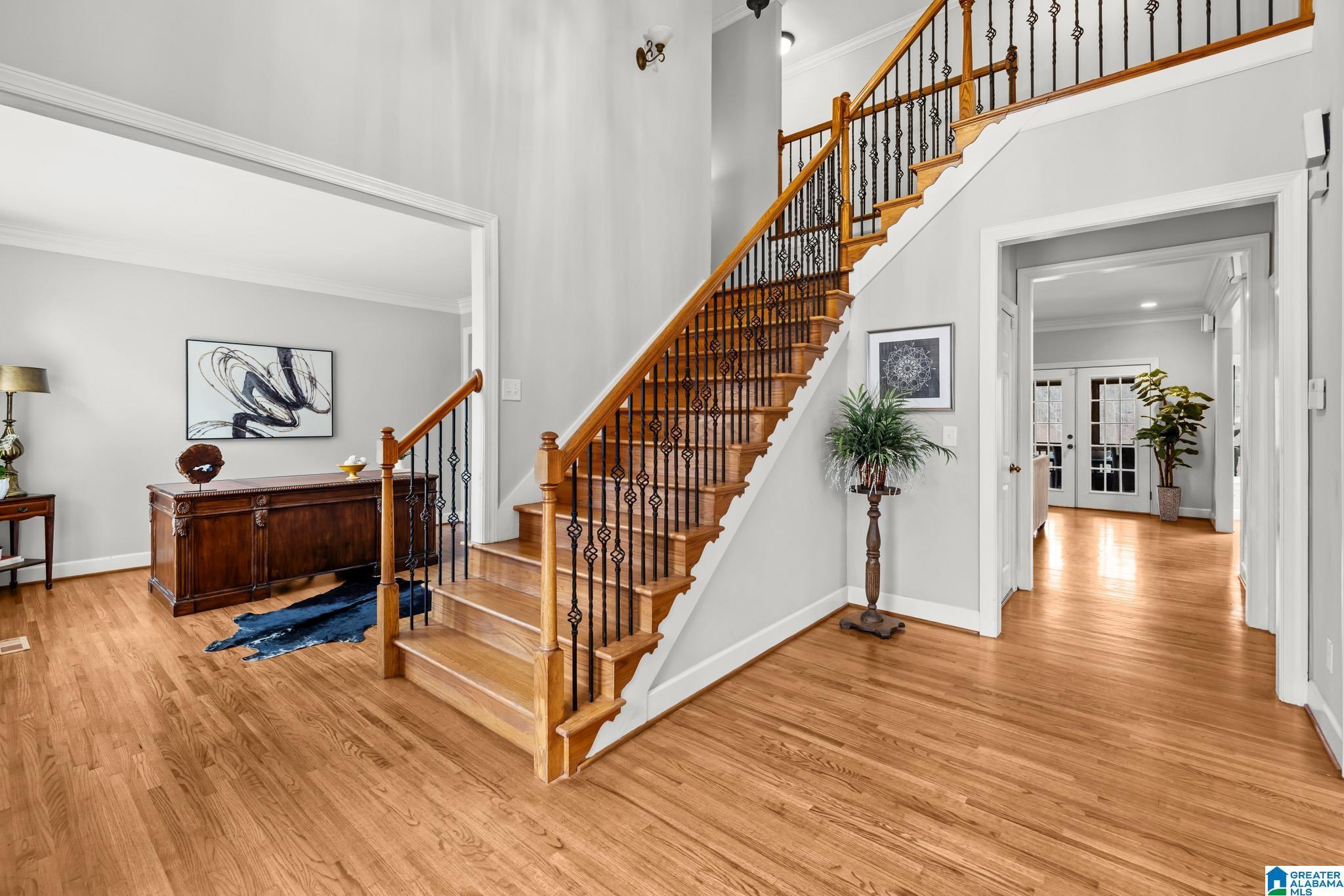 Image 4: Stairs