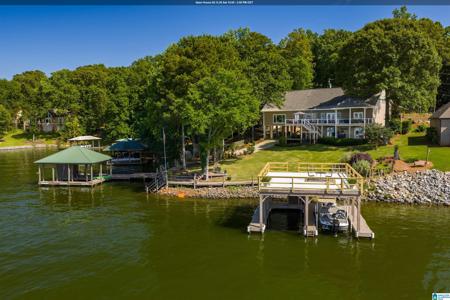 378 LAKEVIEW CIRCLE